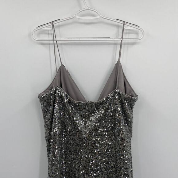 BADGLEY MISCHKA Silver Sequin Evening Gown - Picture 3 of 6